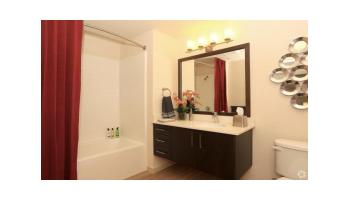 SPACIOUS 1 BED/ 1 BATH APARTMENT IN MANHATTAN NEW YORK